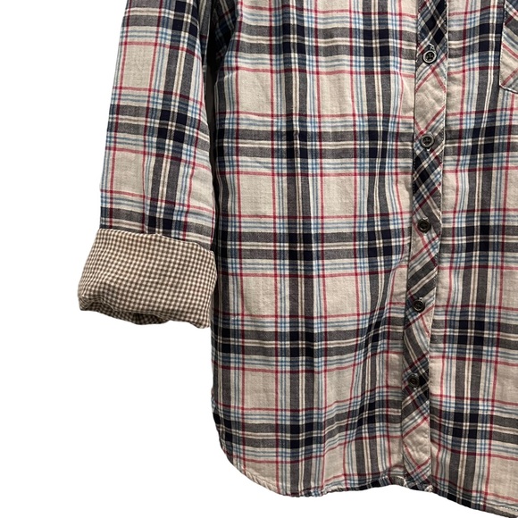 Lovestitch Plaid Top - Picture 4 of 7